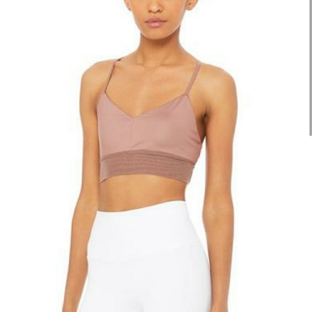 Alo Lush Bra in Purple Dusk - Picture 3 of 8